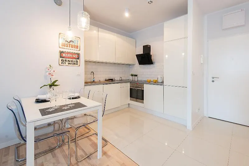 P&O Klobucka Apartment Warsaw