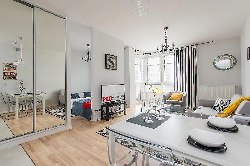 P&O Klobucka Apartment Warsaw